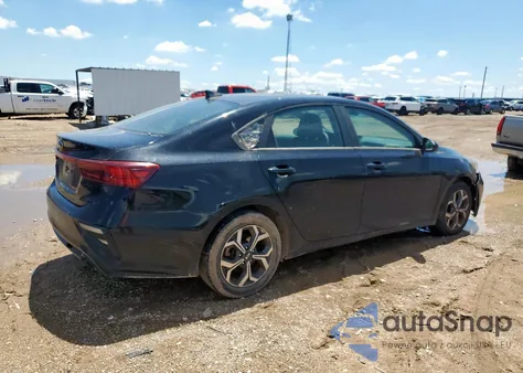 2019 Kia Forte Fe z USA, uszkodzony, nr VIN 3KPF24AD9KE035627